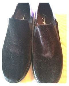 Free People Size 11 Black / Purple Loafers